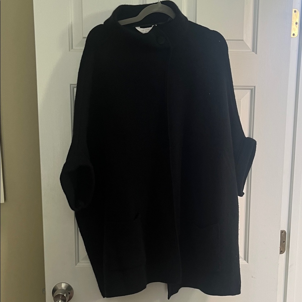 LC Lauren Conrad Black Poncho